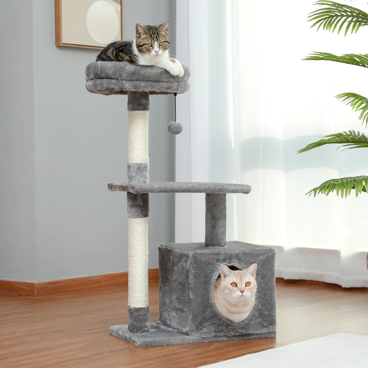 Small Cat Tree with Sisal Scratching Posts and Condo